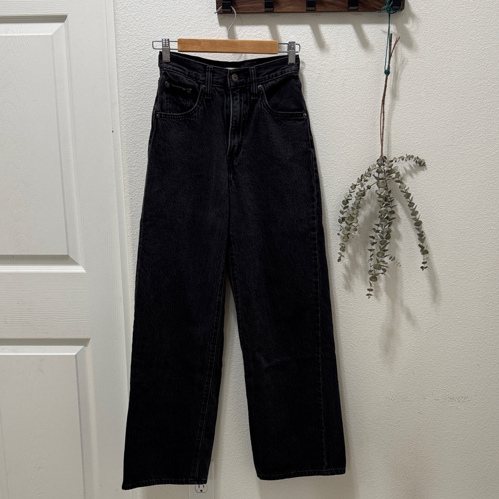 Levi's High Waisted Cinch Baggy Jeans